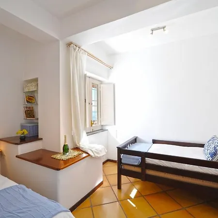 Delle Ginestre Villa *